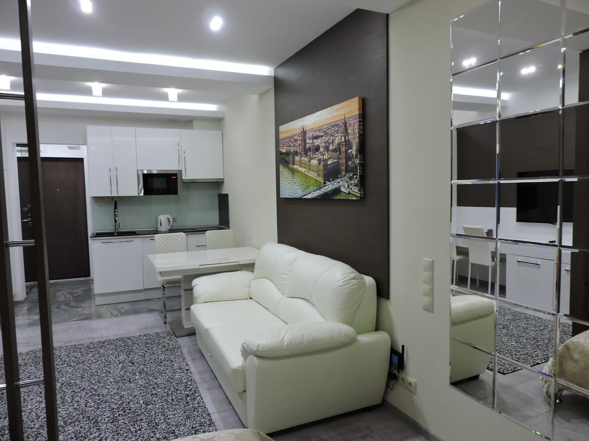 Обзор недорогих и красивых квартир в Сочи на период отдыха