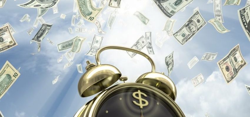 Как выгодно купить доллары перед путешествием